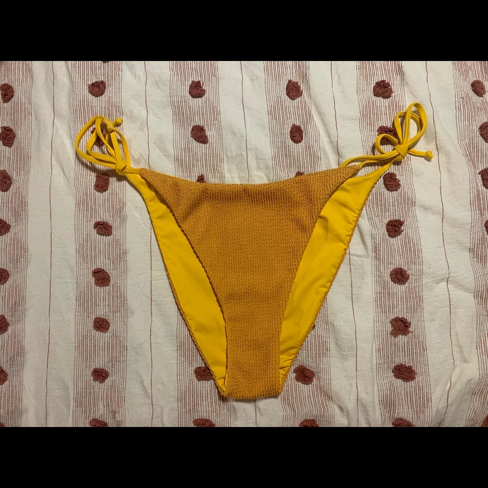 SKATIE + Salty Blonde Sunshine set (M/L)